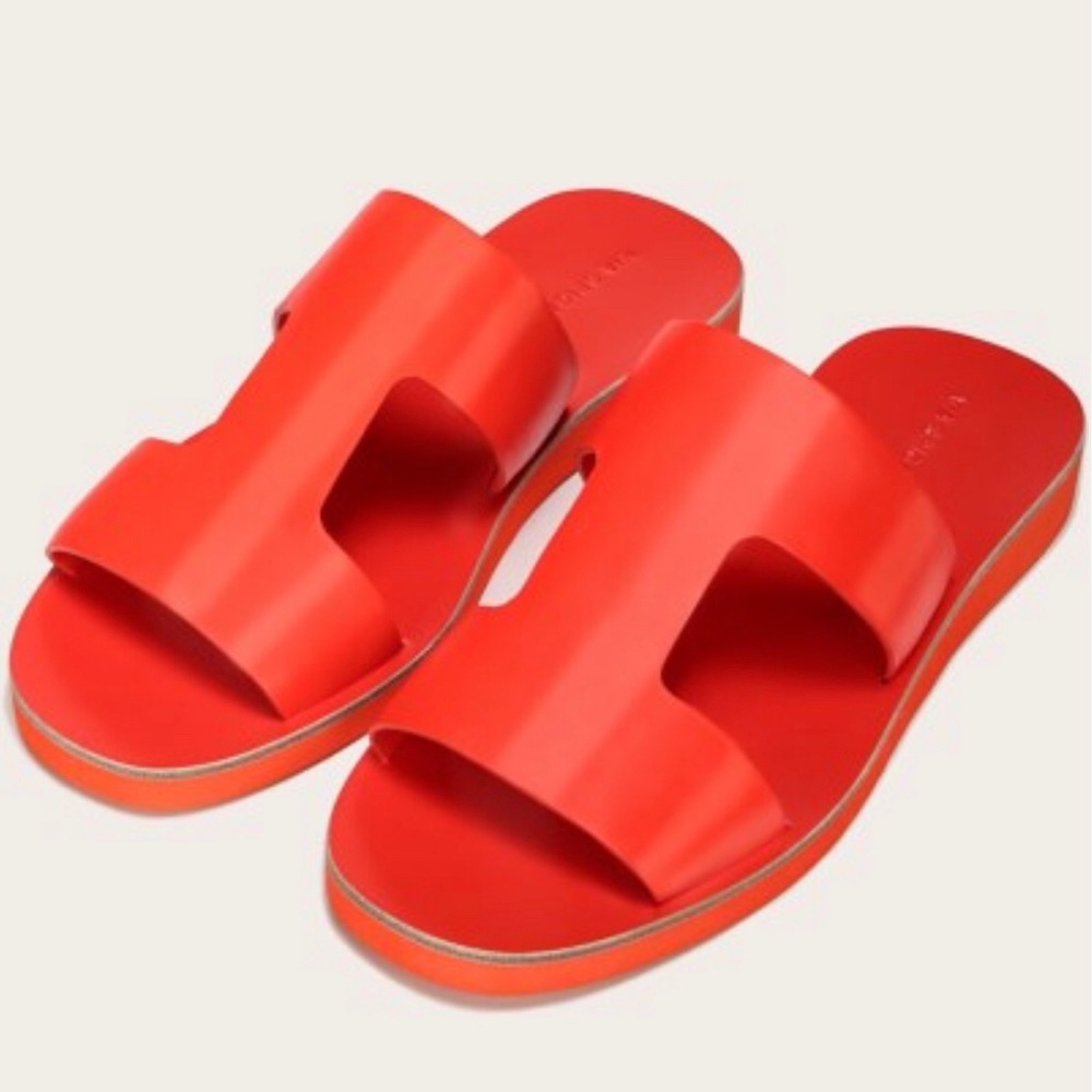 New Via Spiga | Blanka Leather Slide Sandals
